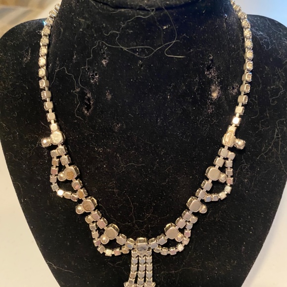 Cavendish silver, blue and white necklace - Picture 2 of 3